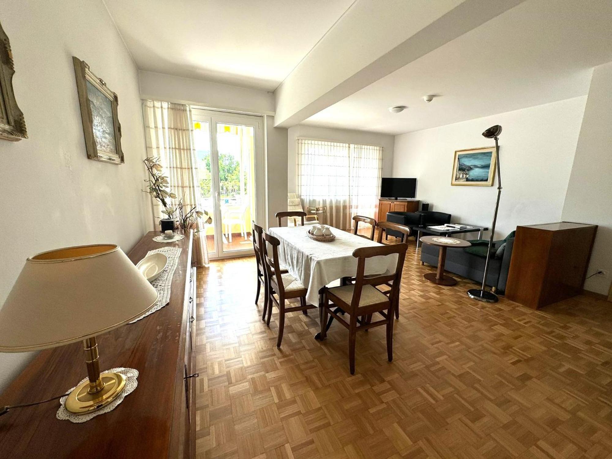 Hotel Rondinella Locarno Pokoj fotografie